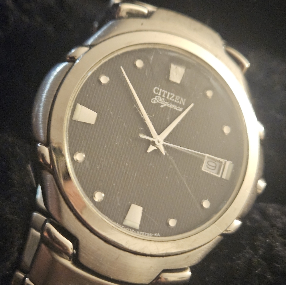 Vintage Y2K Citizen Elegance Silver Watch